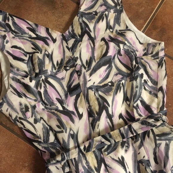 MultiColor Flowy Wrap Dress - Picture 4 of 8